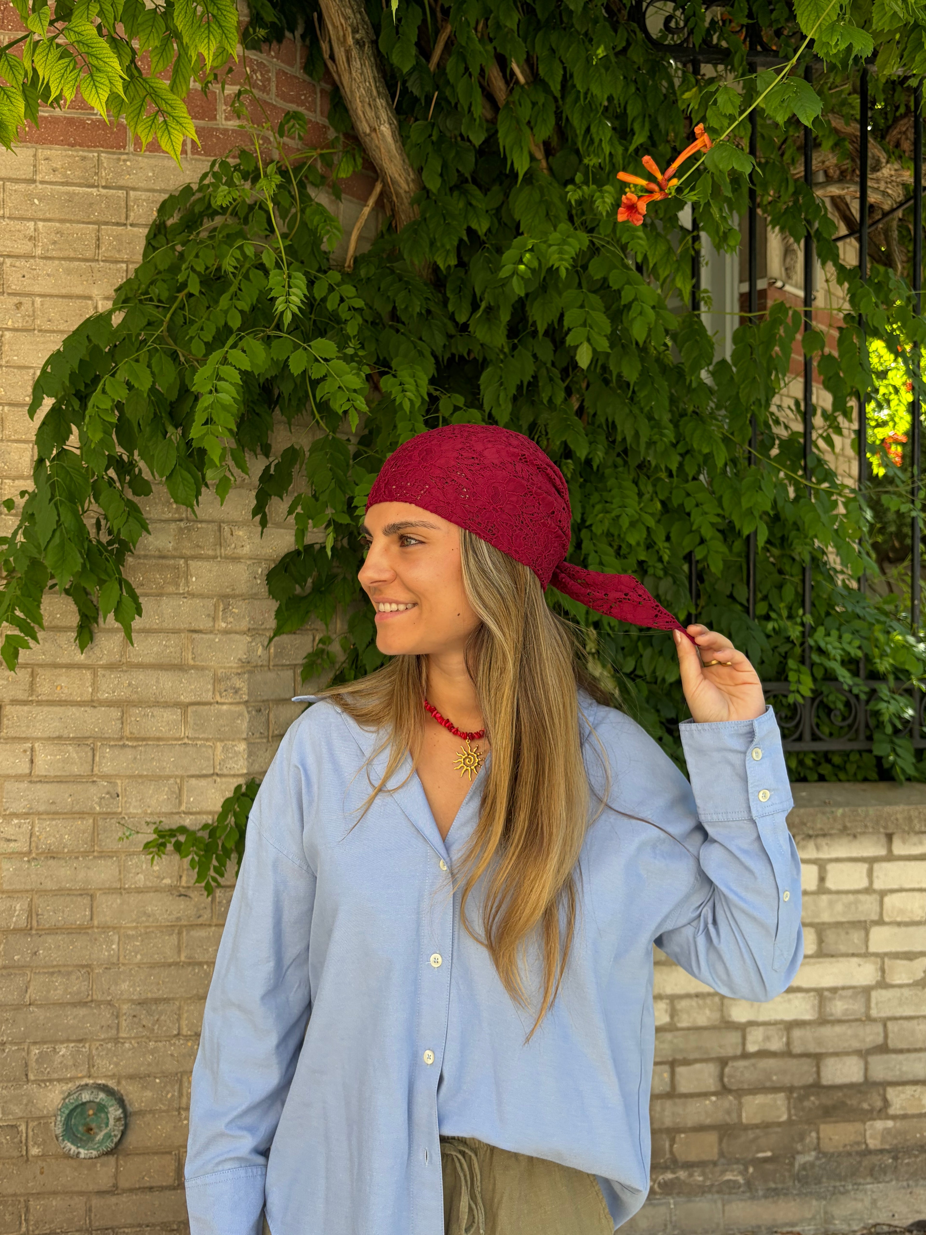 Bandana à nouer dentelle bordeaux